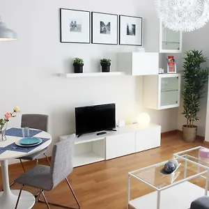 Jinetes 16, Pool, Historic Center, Free Parking, Quite Neighborhood, Ce Appartamento Málaga
